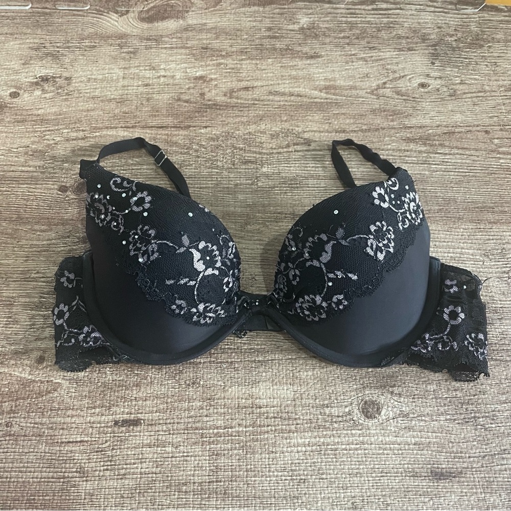 Victoria's Secret Padded Lace Demi Bra Size 34B